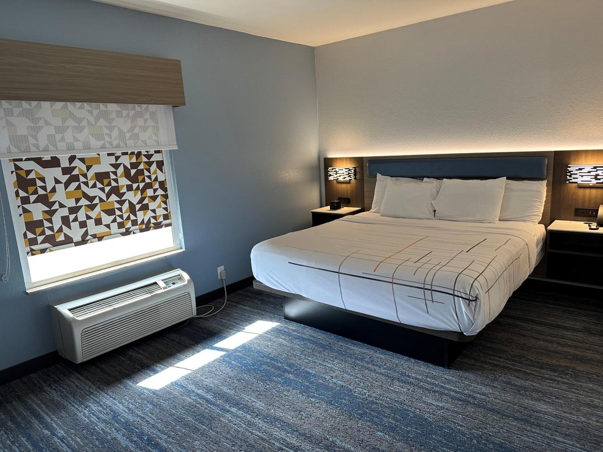 La Quinta By Wyndham West Macon