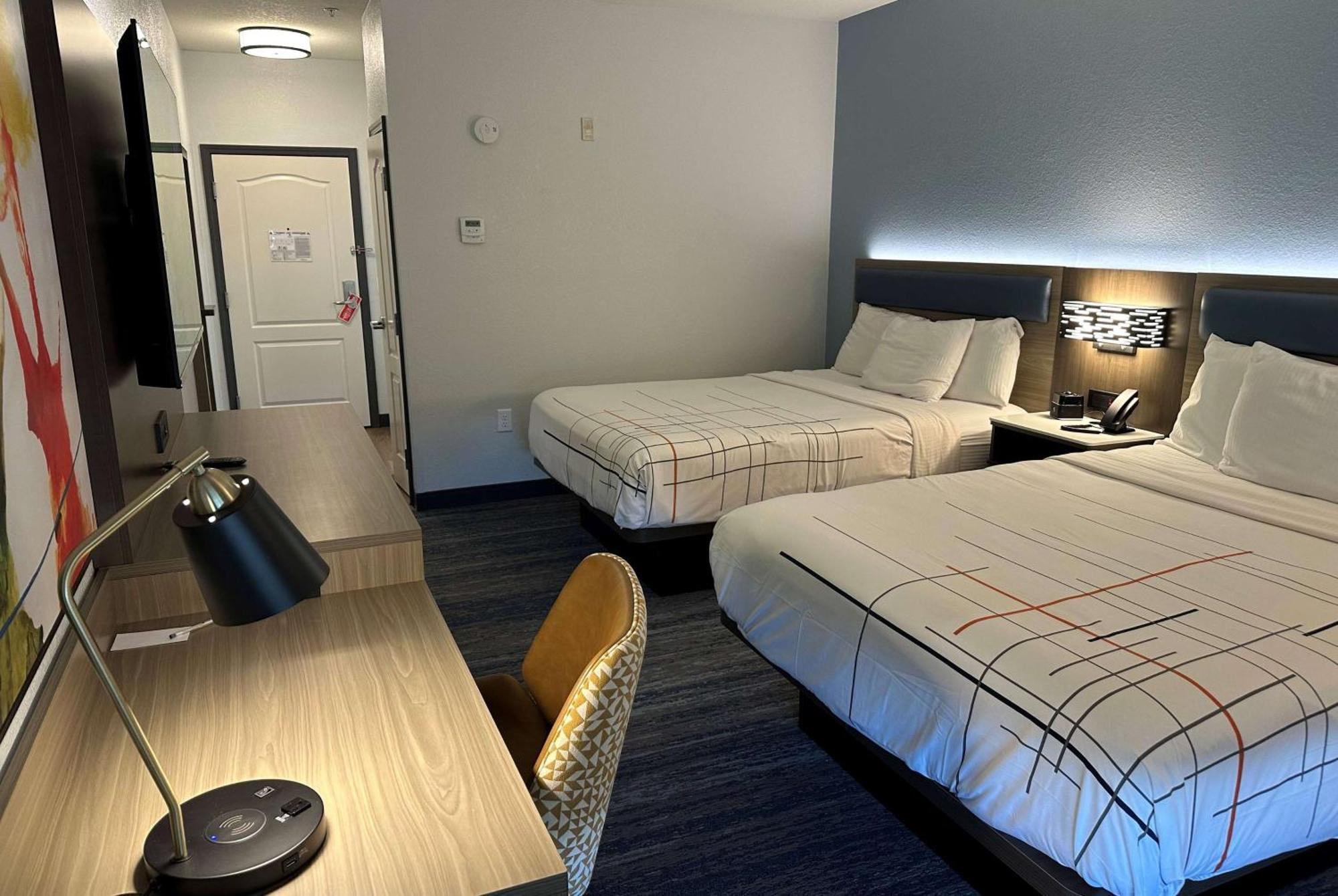 La Quinta By Wyndham West Hotel 3*