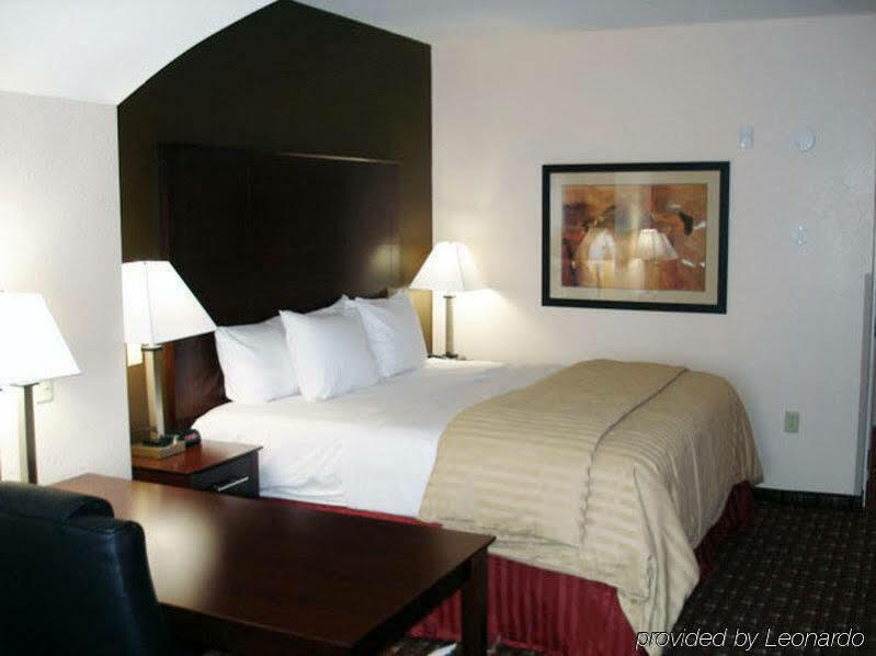 Hotel La Quinta By Wyndham West